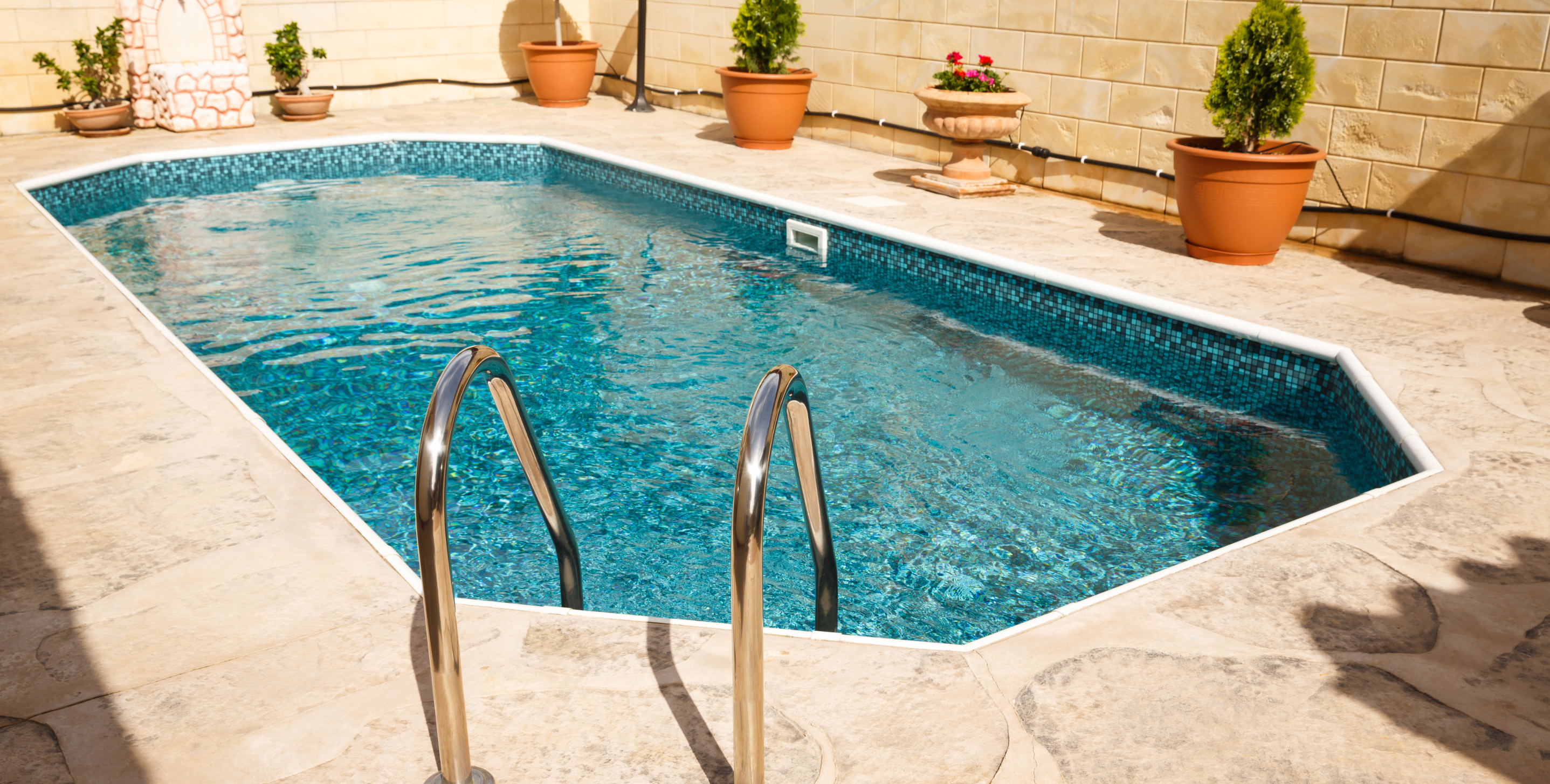 Simplify Your Life with McCallum's Weekly Pool Service Plan